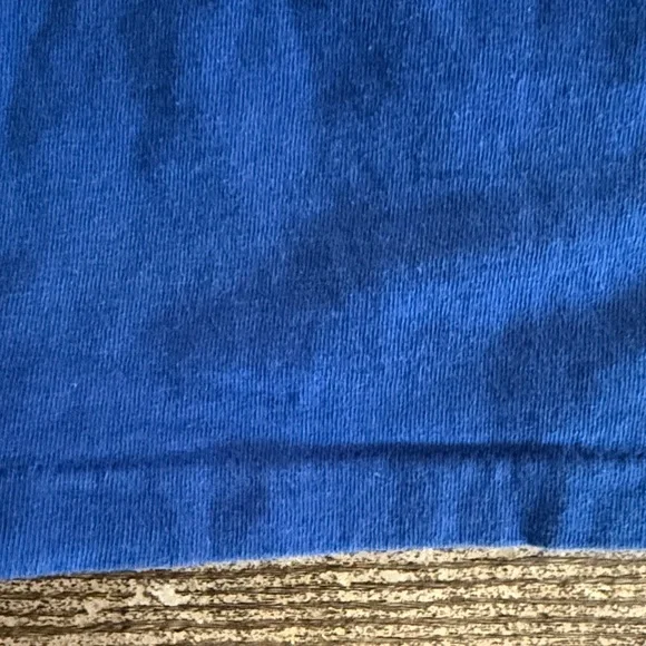 Disney vintage 101 Dalmatians, single stitch top and bottom, graphic shirt. - Picture 4 of 8